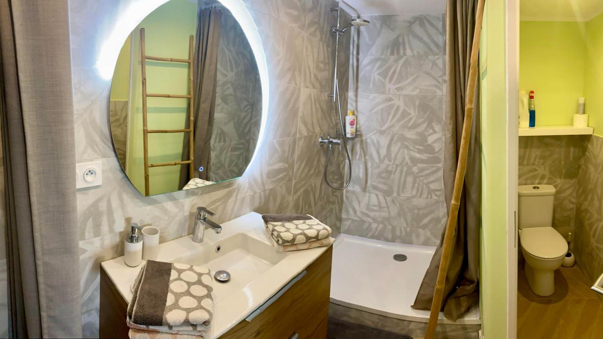 Appartamento Spacieux Duplex, Vue Et Belle Terrasse